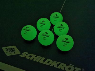 DONIC SCHILDKRÖT TT-Ball GLOW IN THE DARK POLY 40+, 6 Stück in schwarz
